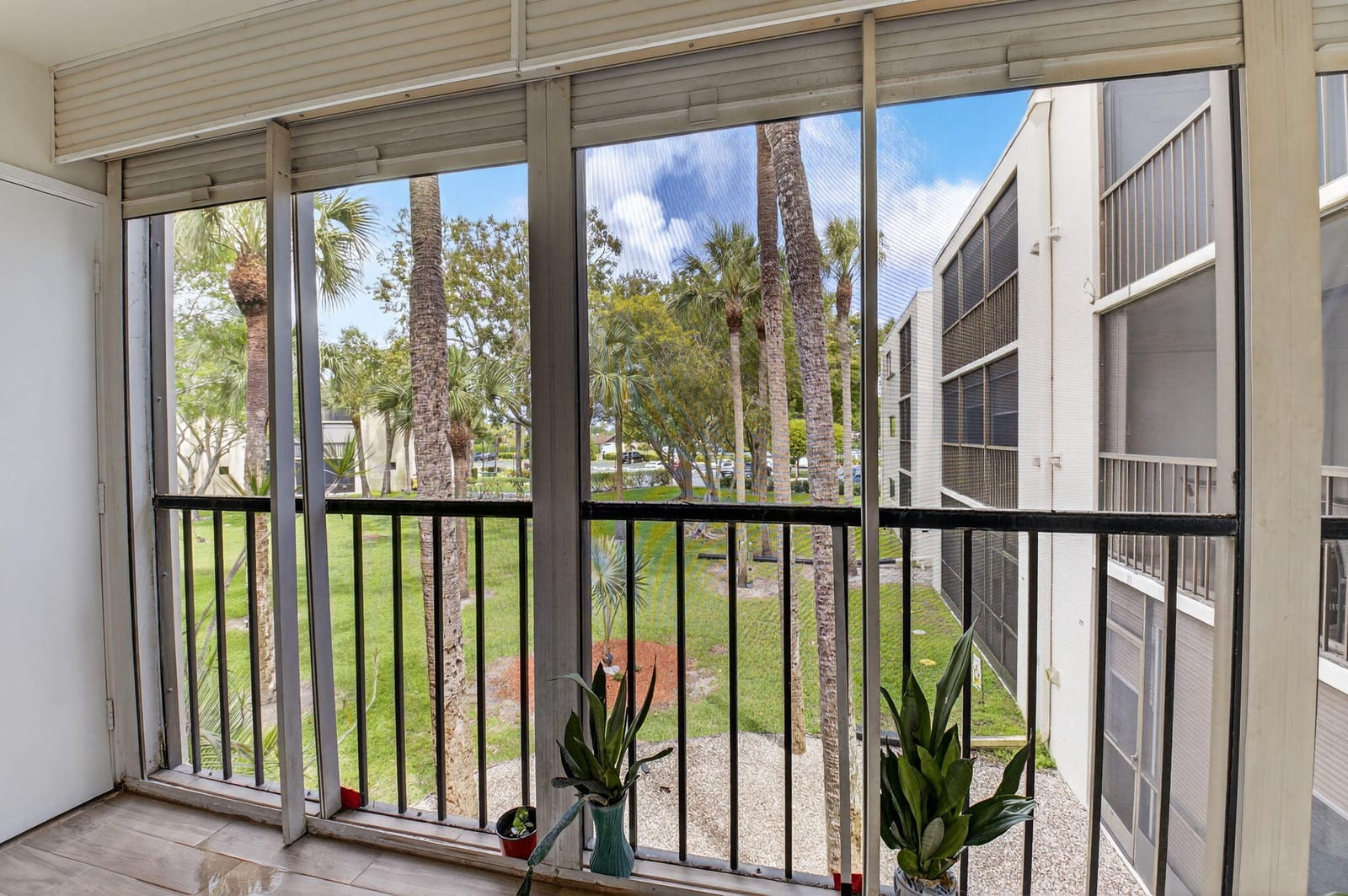 5100 Las Verdes Circle 215, Delray Beach, FL 33484 photo 27