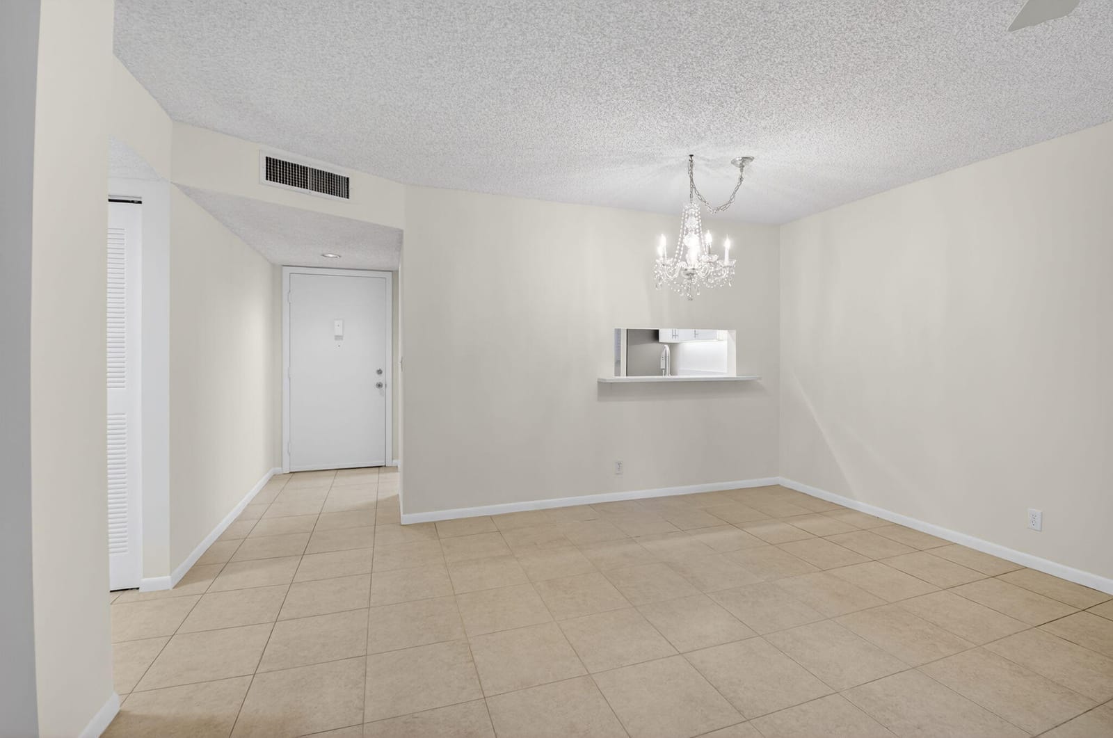 5100 Las Verdes Circle 215, Delray Beach, FL 33484 photo 6