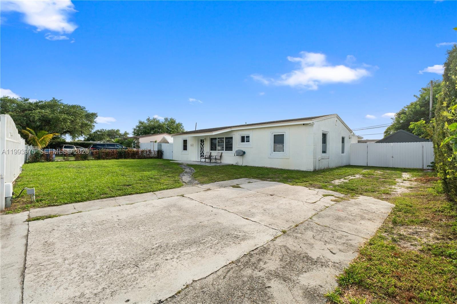16110 NW 28th Place, Miami Gardens, FL 33054 photo 2