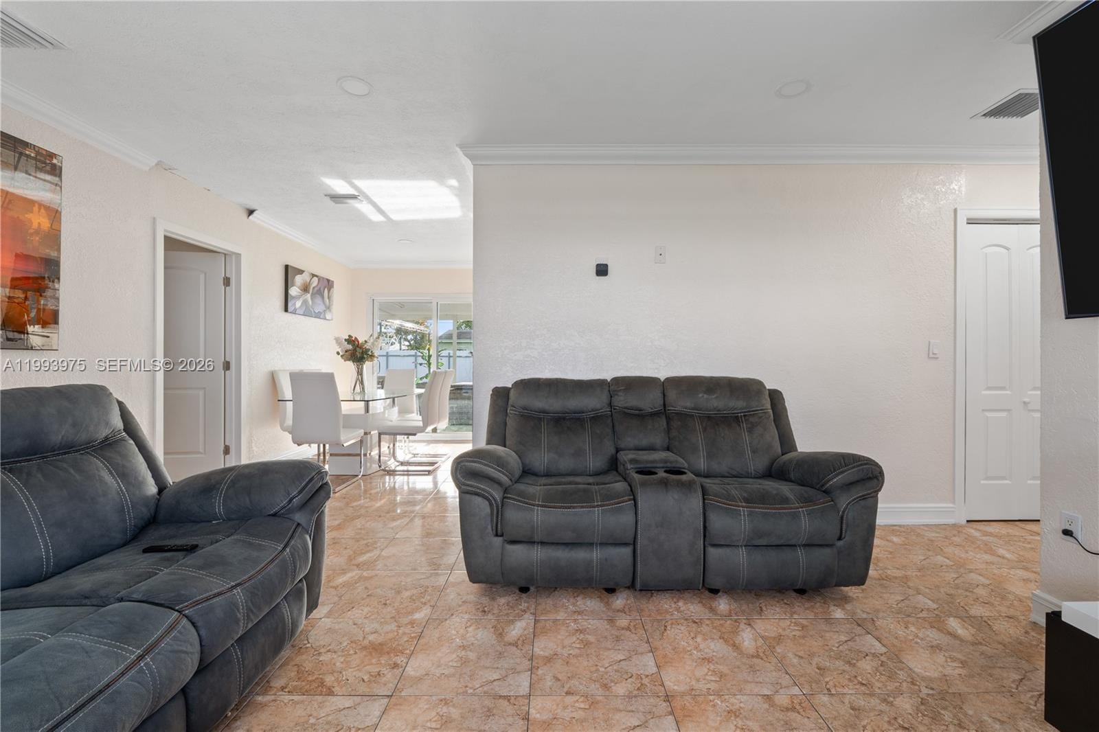 16110 NW 28th Place, Miami Gardens, FL 33054 photo 8