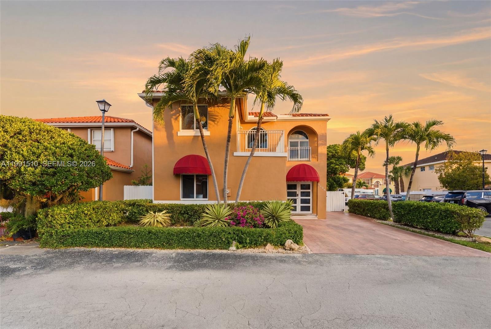 8657 NW 2nd Street, Miami, FL 33126, Miami
