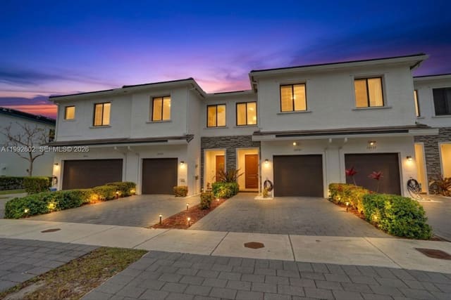 10945 SW 235th Lane, Homestead, FL 33032