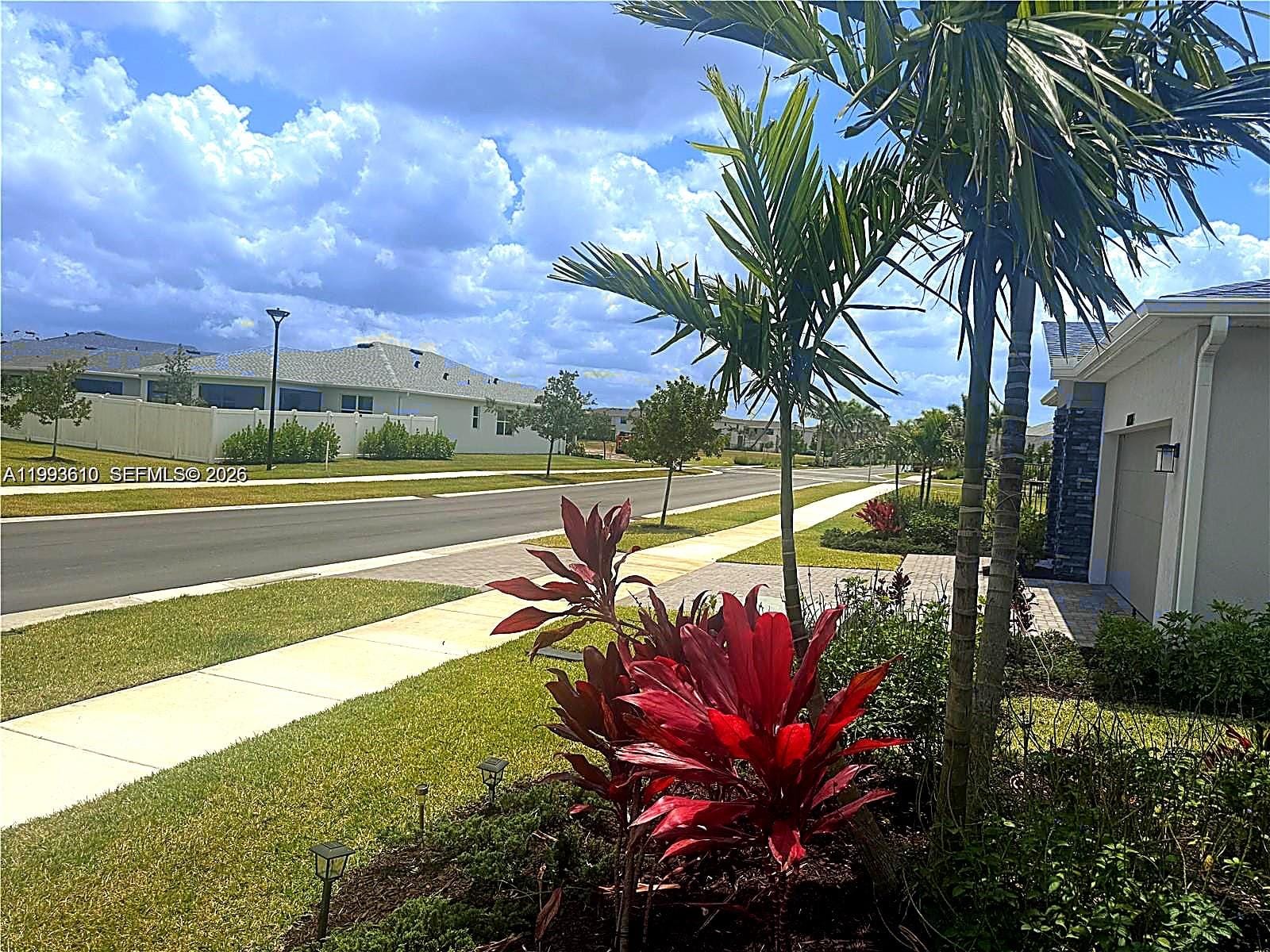 10503 SW Orana Drive — photo 4