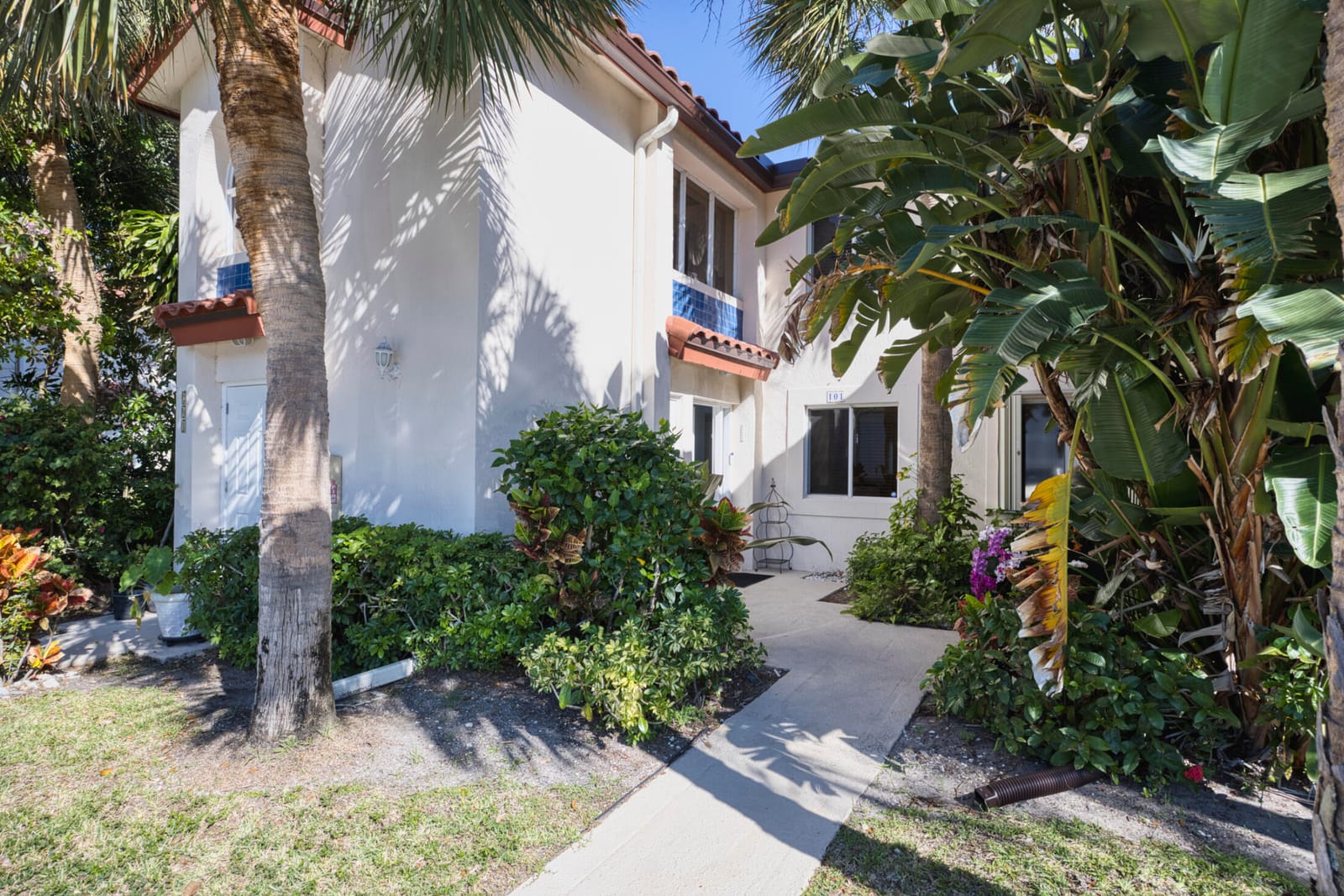 380 NW 67th Street Apt 101, Boca Raton, FL 33487 photo 2