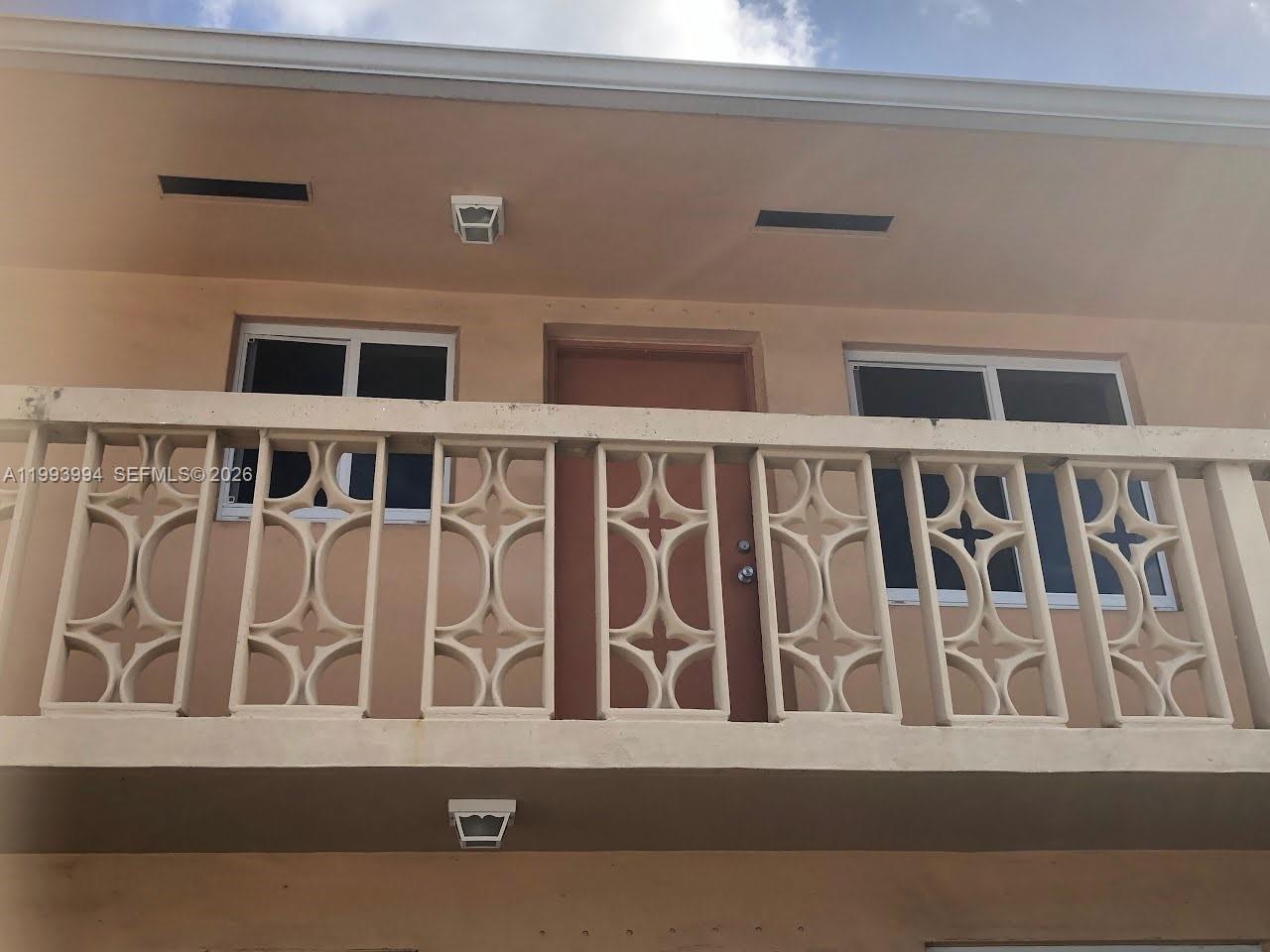 1151 W 28th Street 9, Hialeah, FL 33010, Hialeah