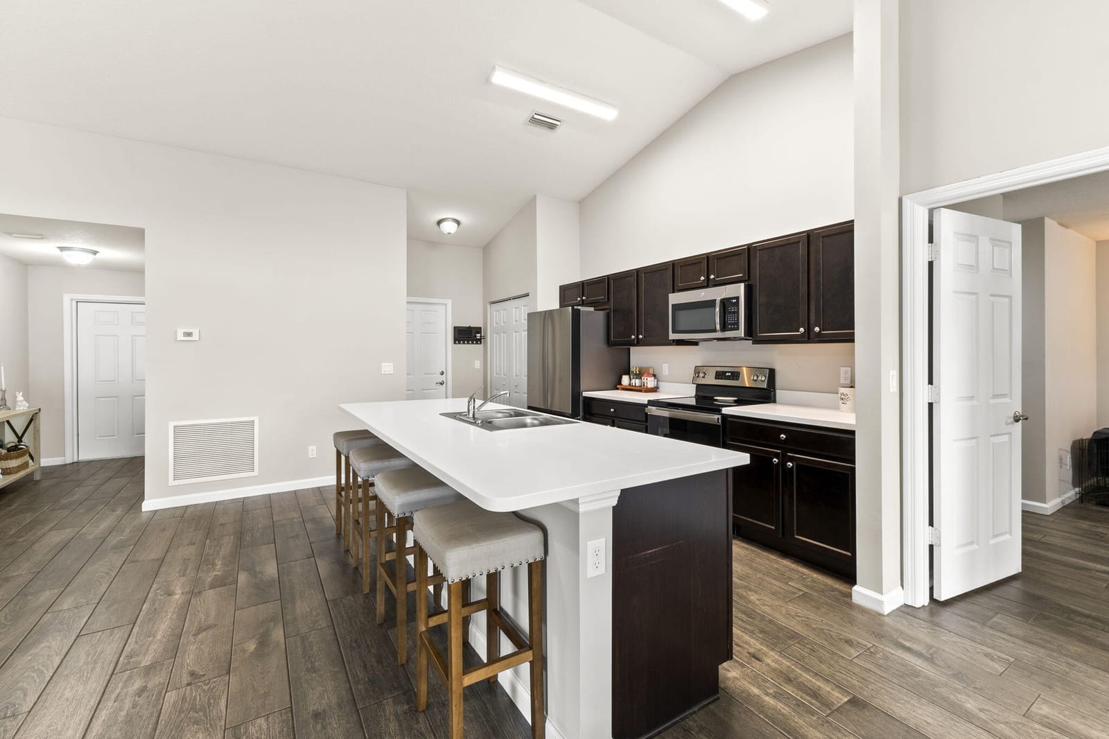 2186 SW Imperial Street — photo 12