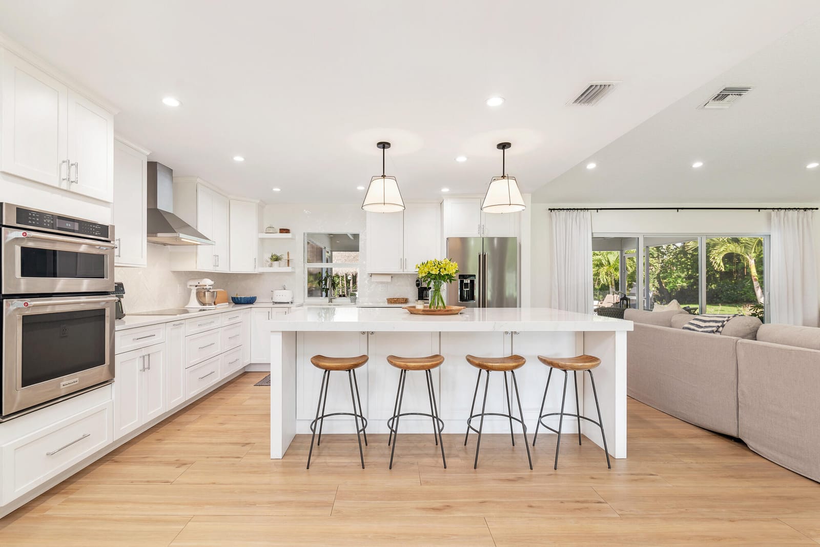 8609 Kelso Drive — photo 11