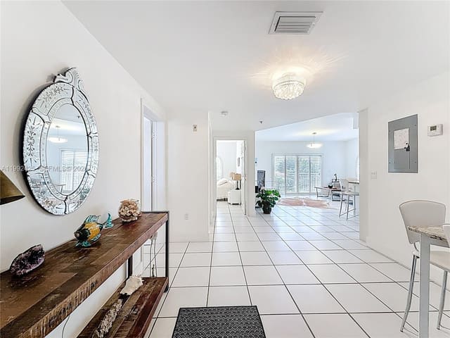 9008 Collins Avenue 303, Surfside, FL 33154