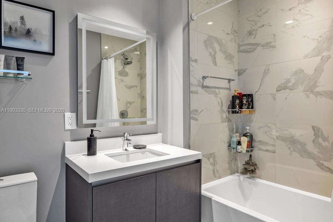 851 NE 1st Avenue 3401, Miami, FL 33132 photo 16