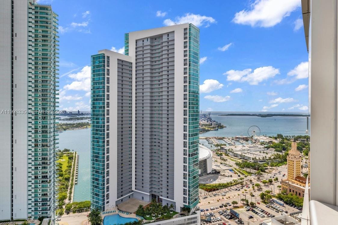 851 NE 1st Avenue 3401, Miami, FL 33132 photo 27