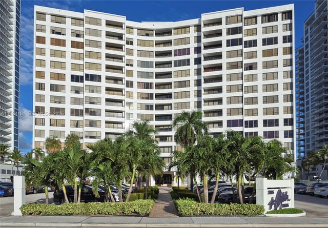 3505 S Ocean Drive 201, Alexander Towers, Hollywood, FL