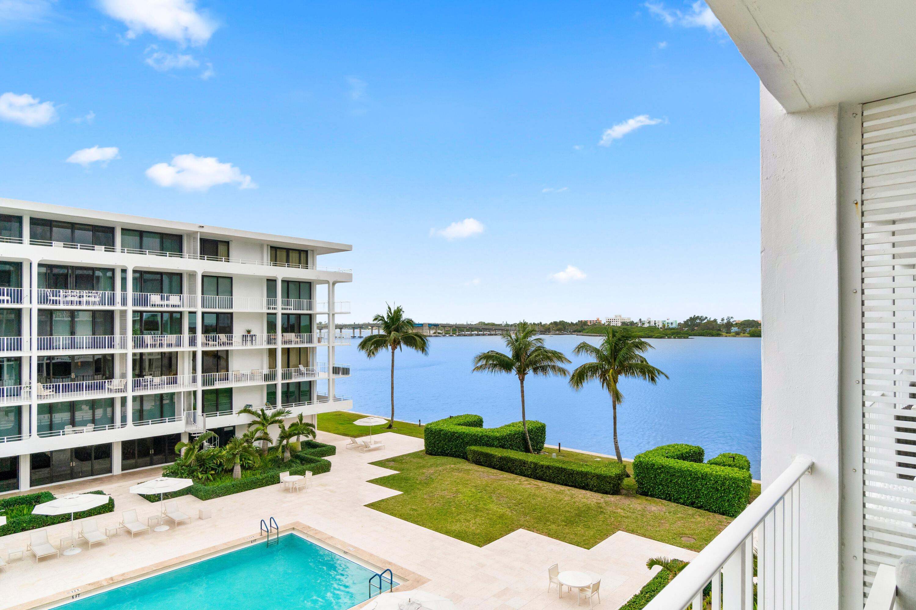 2784 S Ocean Boulevard 303n, Palm Beach, FL 33480, Palm Beach