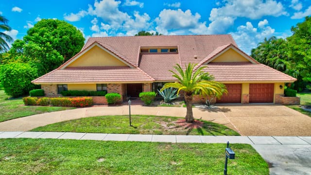 3110 Equestrian Drive, Woodfield Hunt Club, Boca Raton, FL