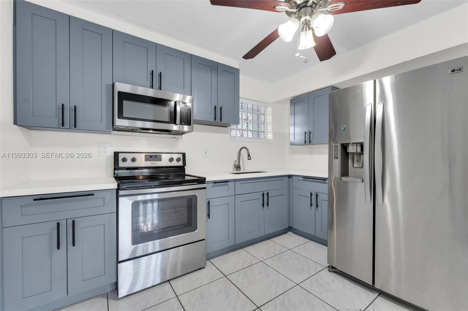 1800 SW 25th Street 2305, Miami, FL 33133, Miami