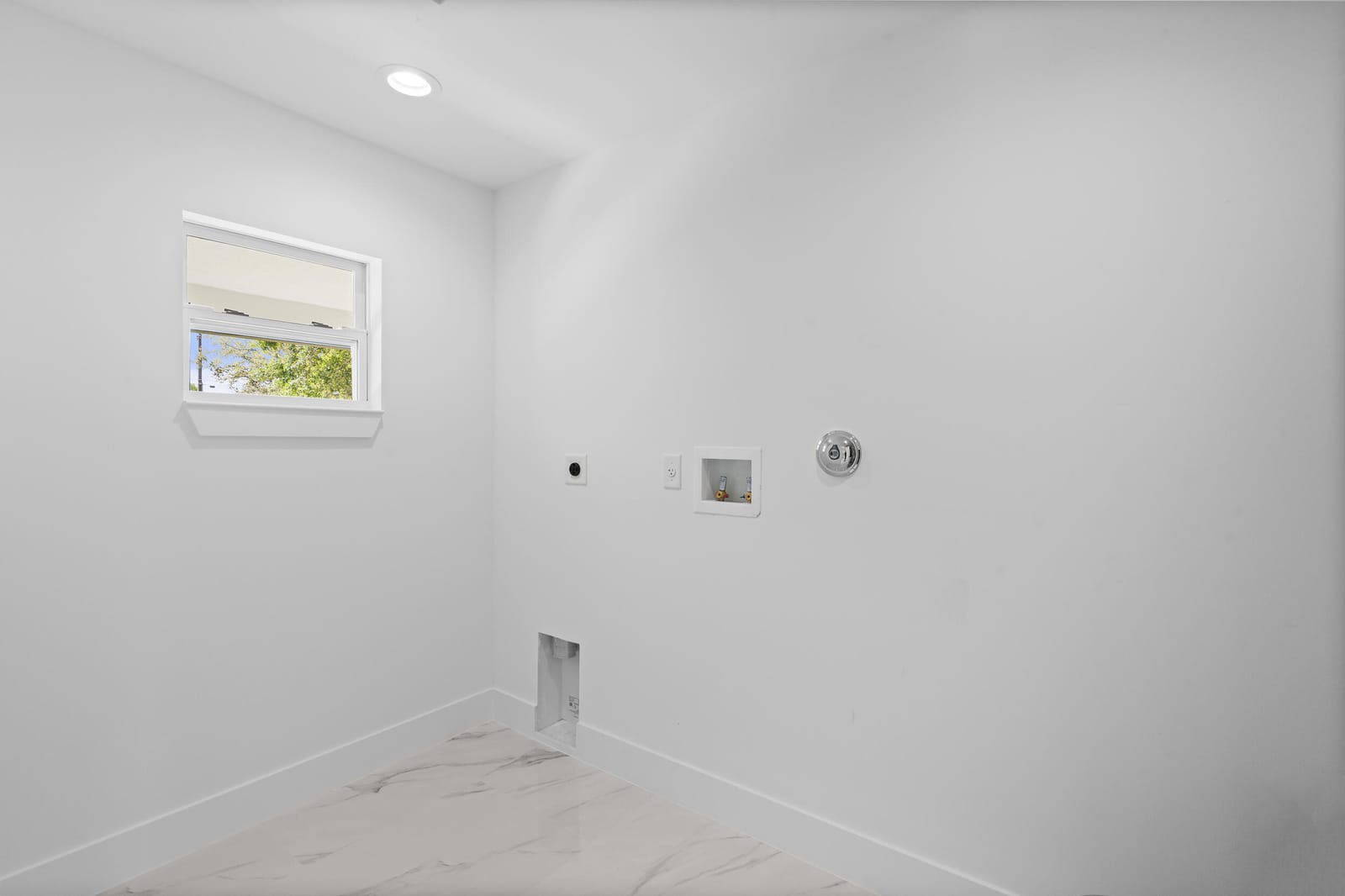 21483 NW 262nd Street — photo 4