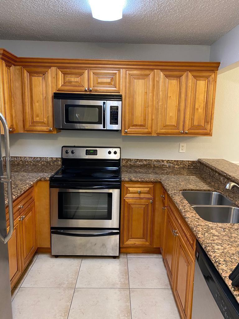 1620 Balfour Point Drive B, West Palm Beach, FL 33411, West Palm Beach
