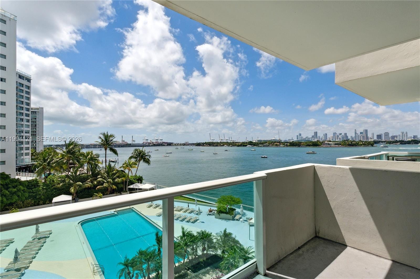 1200 West Avenue 528, Miami Beach, FL 33139 photo 2