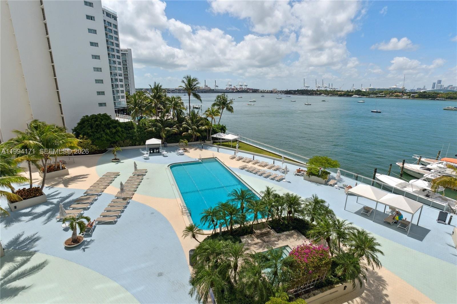 1200 West Avenue 528, Miami Beach, FL 33139 photo 3