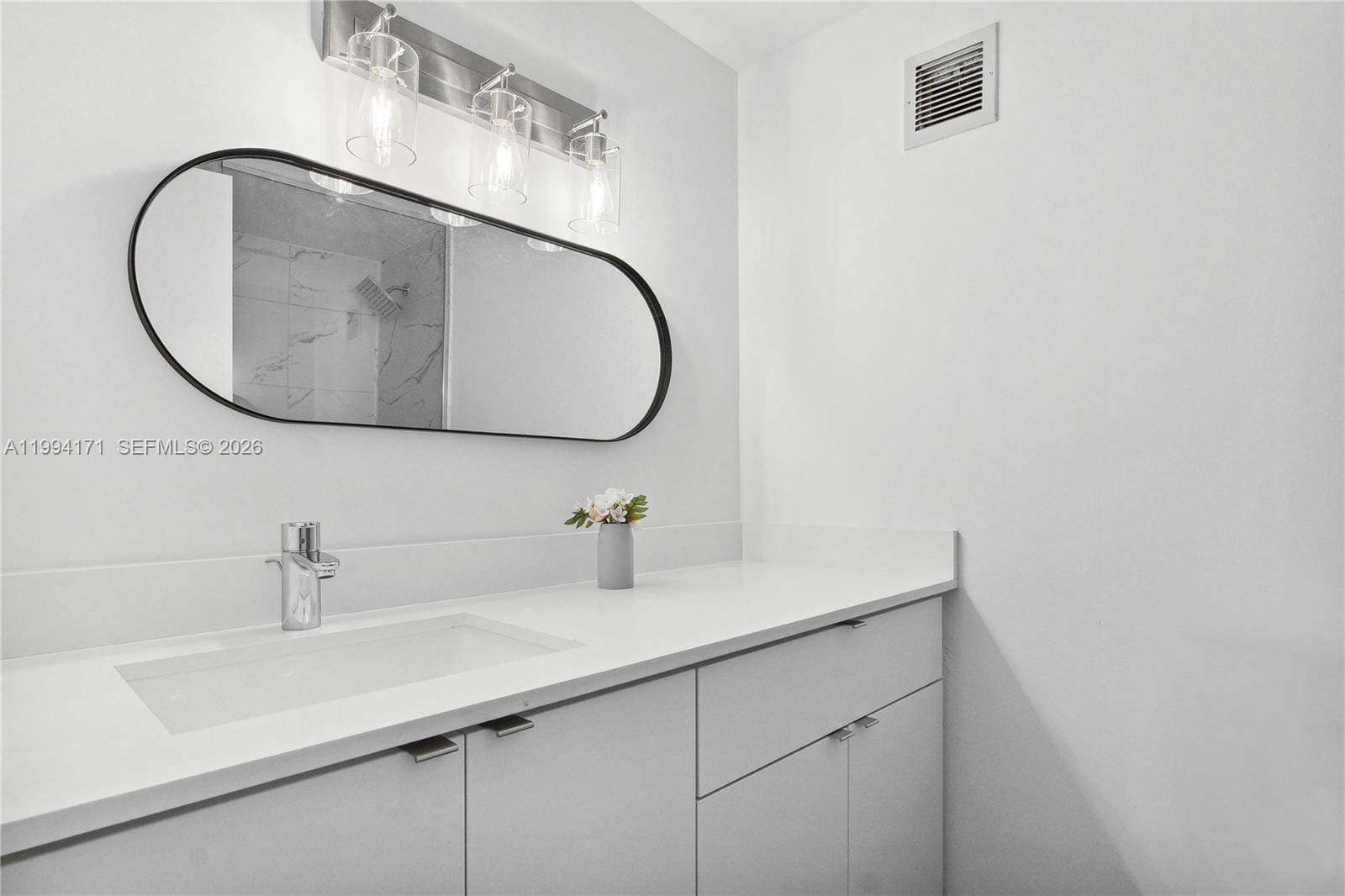 1200 West Avenue 528, Miami Beach, FL 33139 photo 9