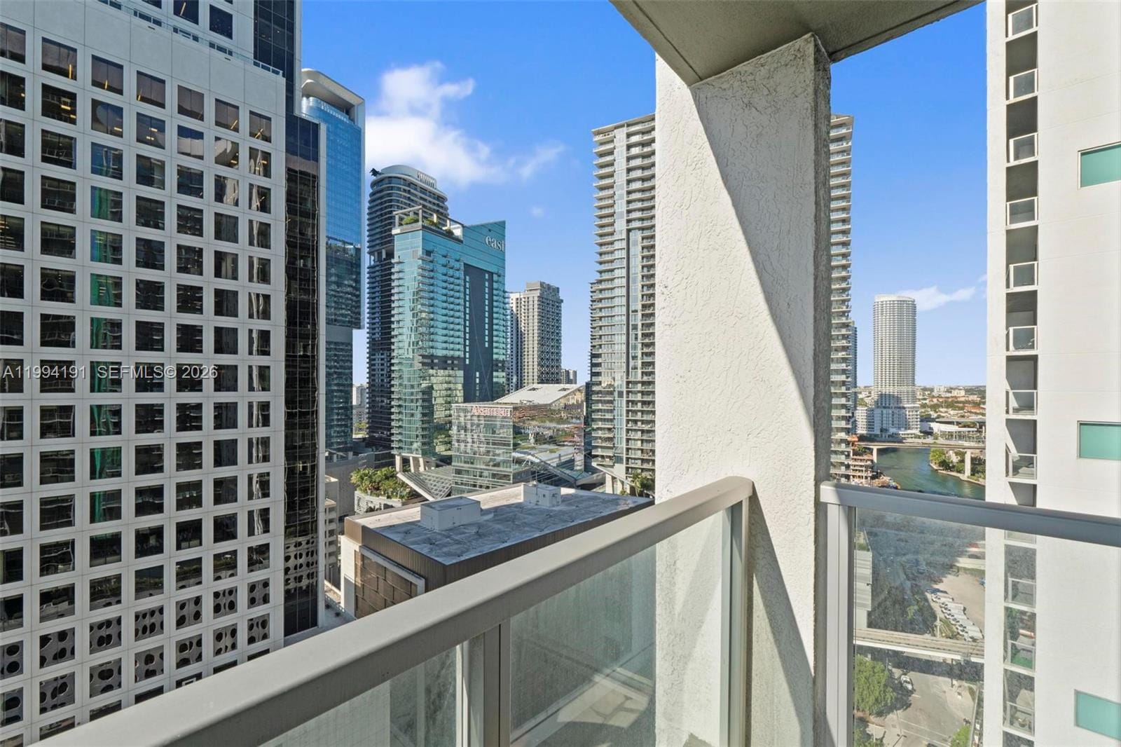 500 Brickell Avenue 2510, Miami, FL 33131 photo 2