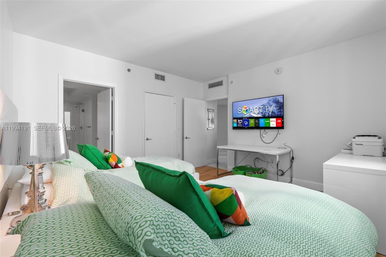 500 Brickell Avenue 2510, Miami, FL 33131 photo 6