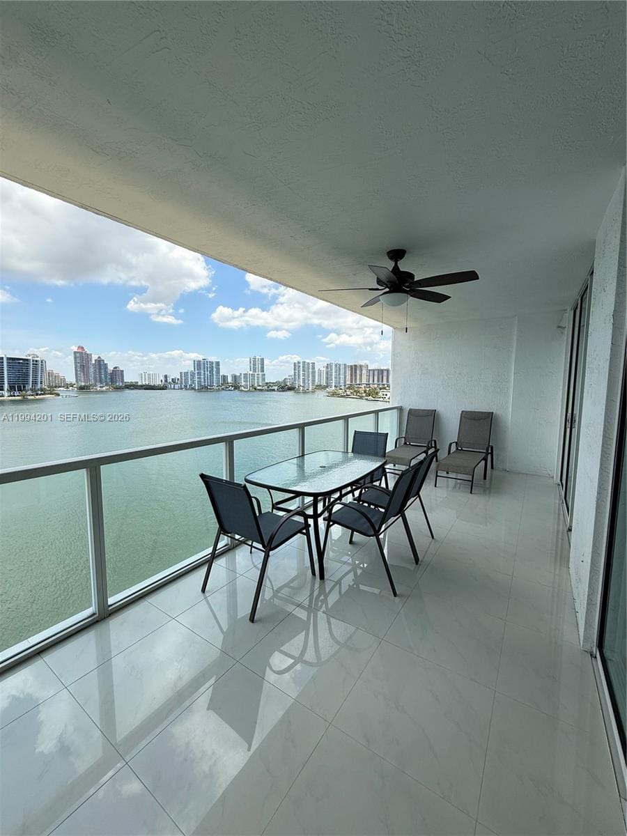 18100 N Bay Road 905, Sunny Isles Beach, FL 33160 photo 19