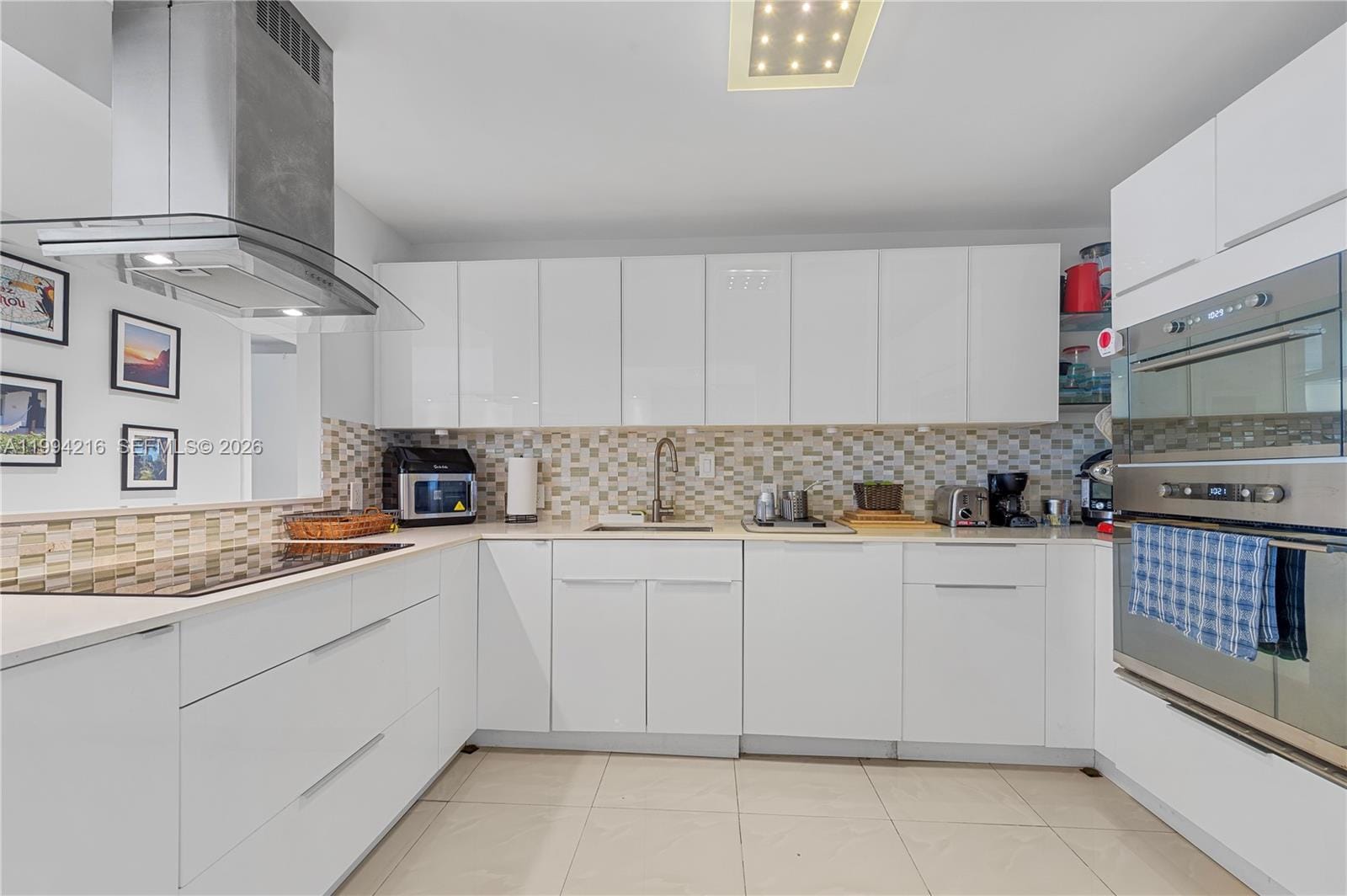 100 Bayview Drive 507, Sunny Isles Beach, FL 33160 photo 16