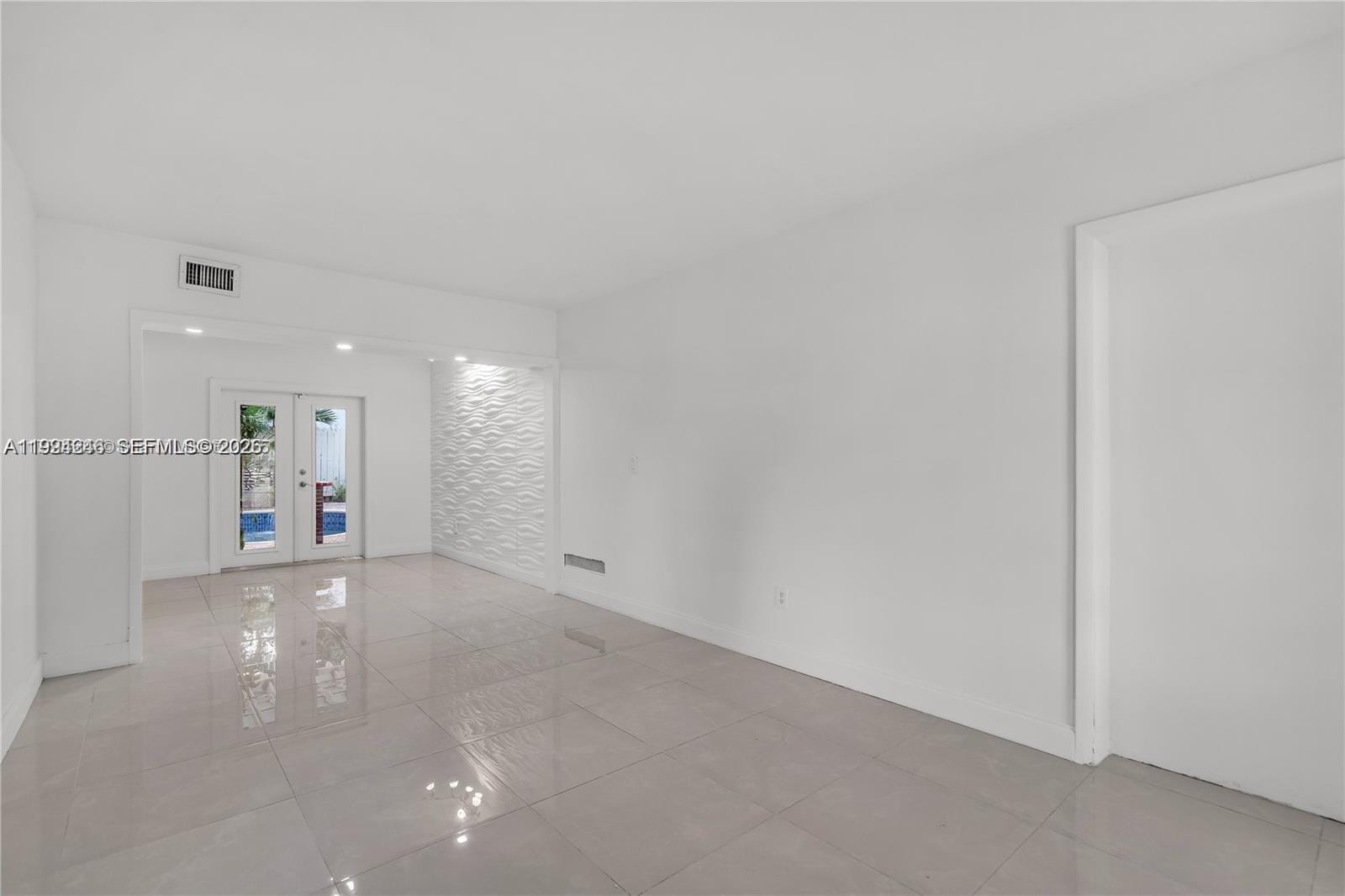 3800 Charles Terrace — photo 12