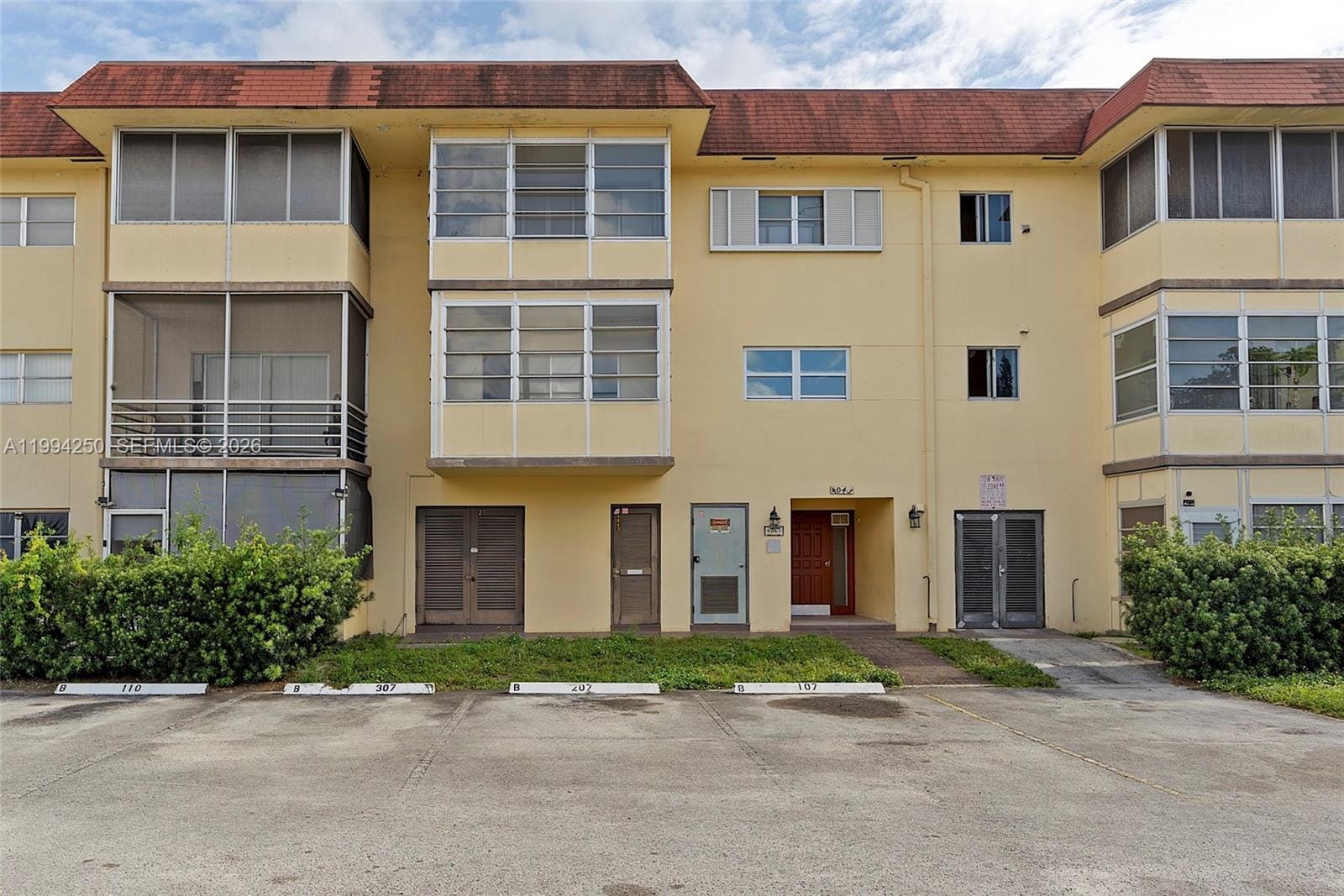 4043 NW 16th Street 207, Lauderhill, FL 33313 photo 6