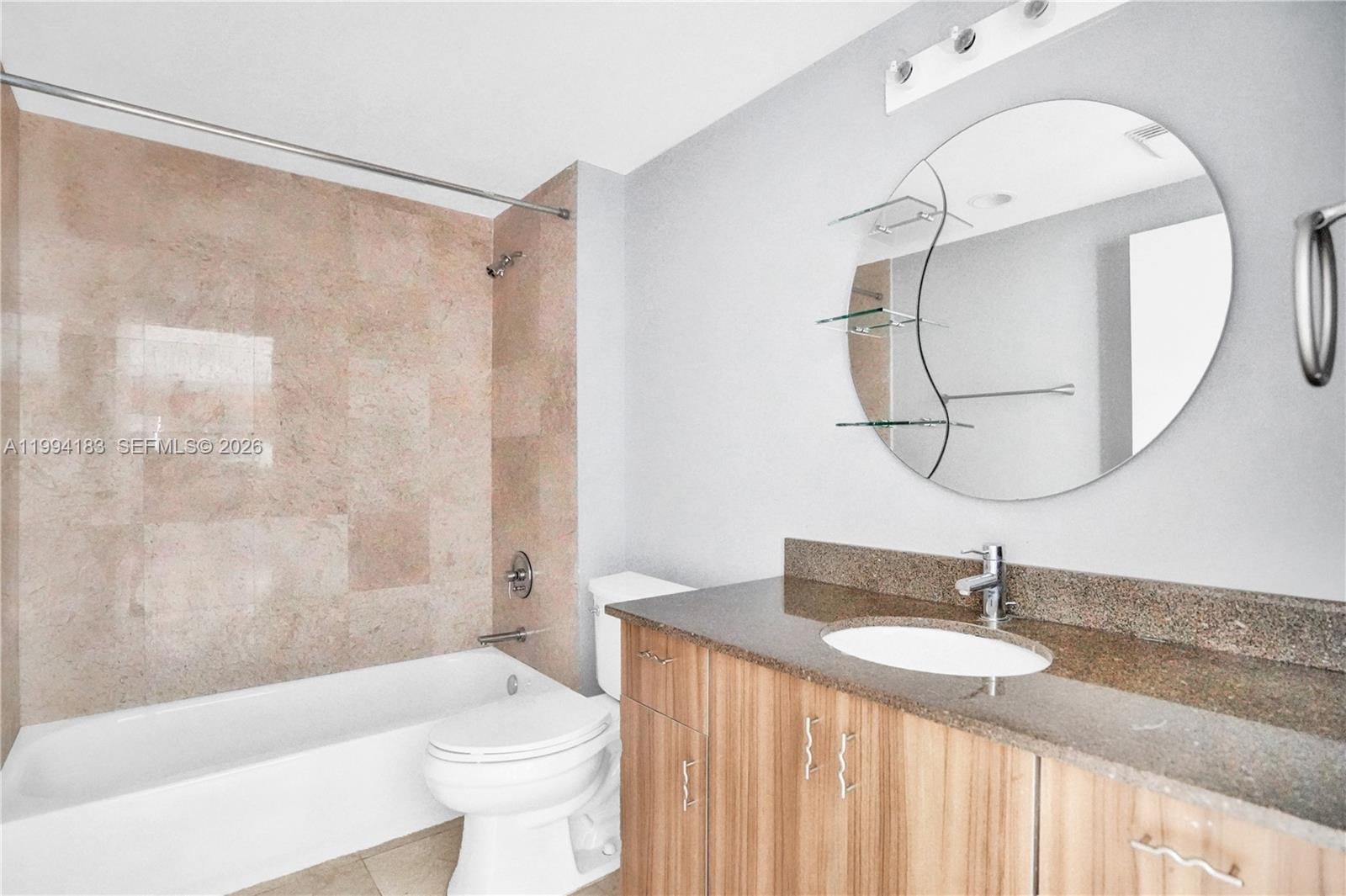 6305 Indian Creek Drive 3B — photo 3
