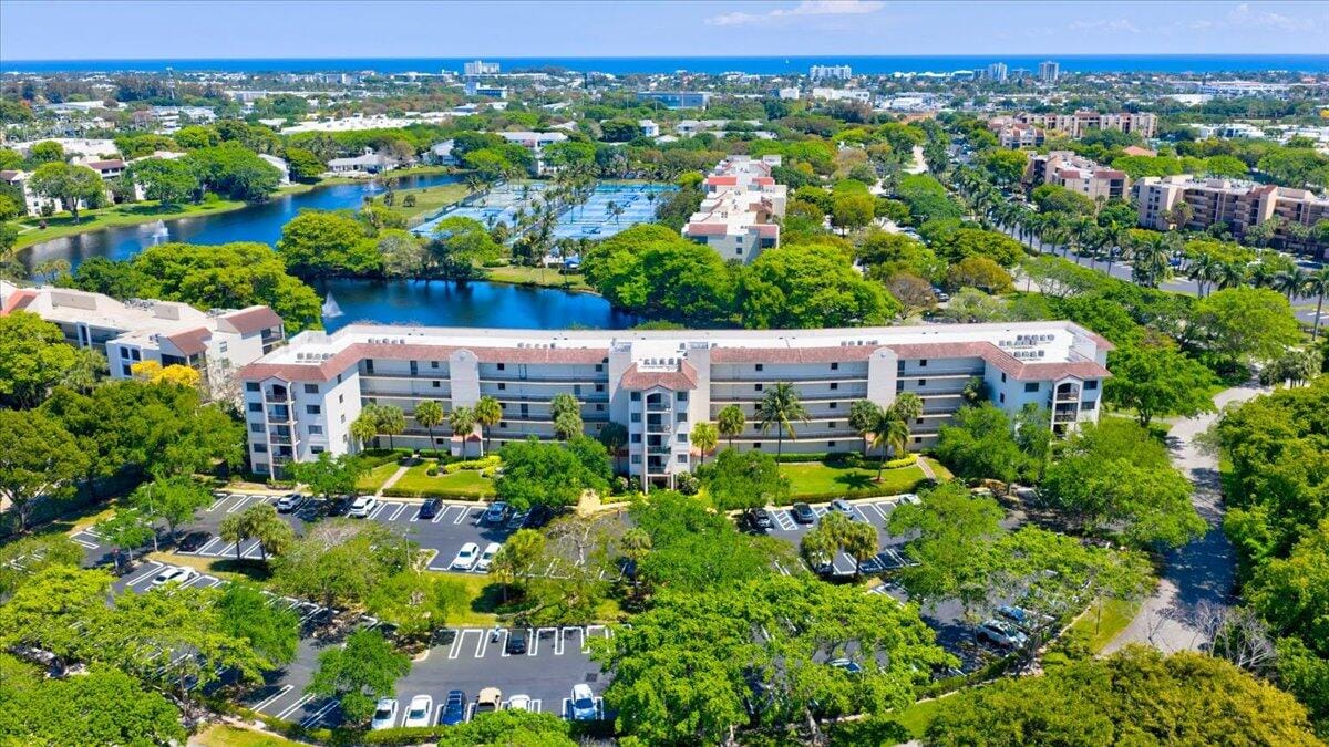 2105 Lavers Circle 212, Delray Beach, FL 33444 photo 25