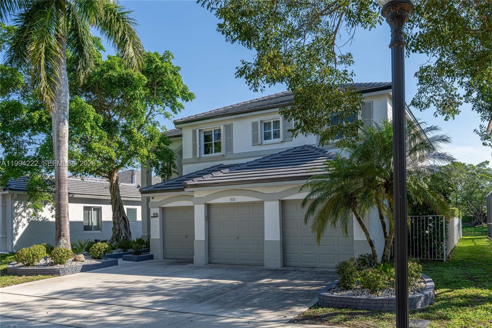 910 Sunflower Circle, Weston, FL 33327 photo 3
