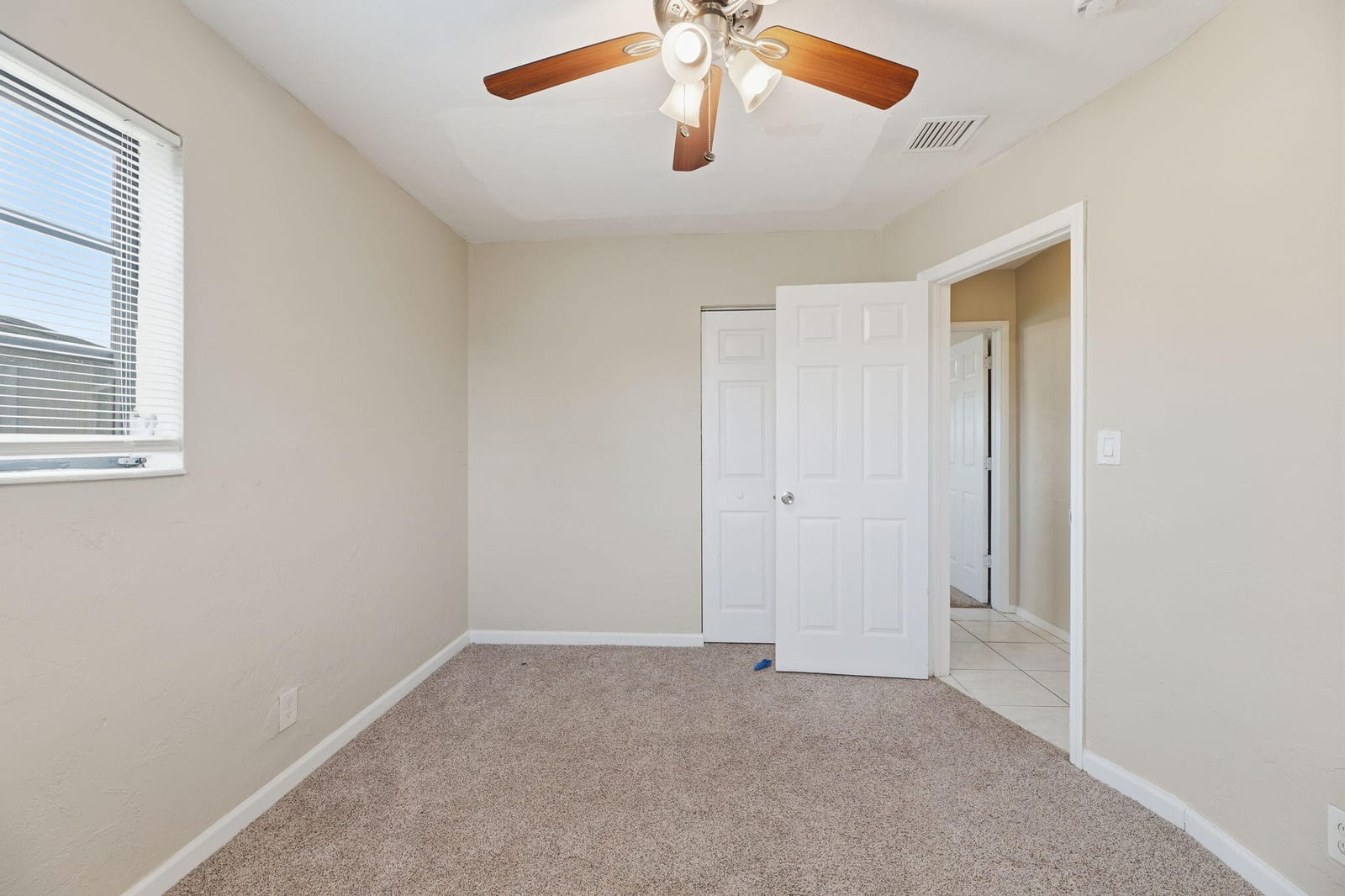 1531 NW 41st Court, Oakland Park, FL 33309 photo 18