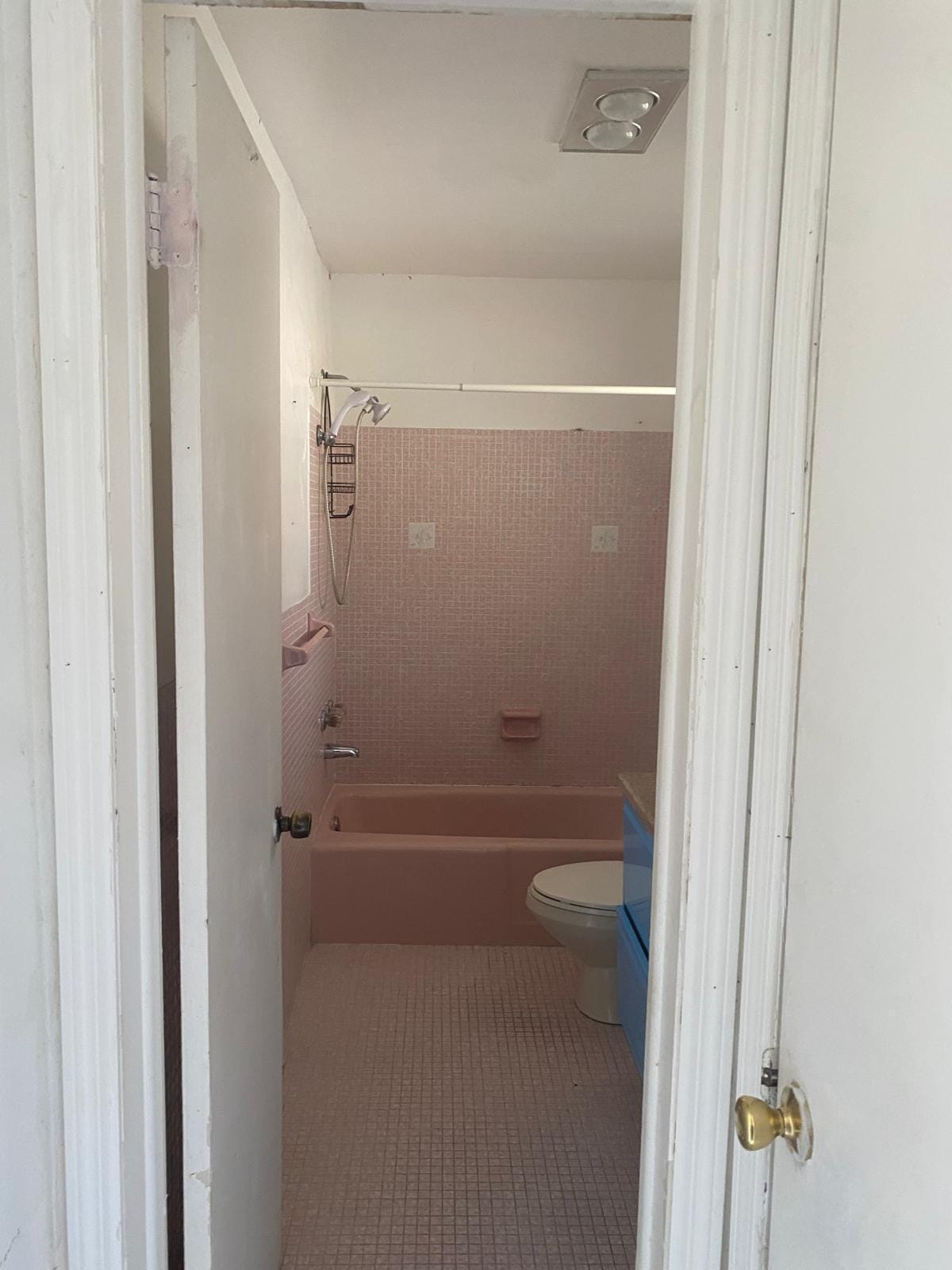 20200 NE 27th Court 7j — photo 5