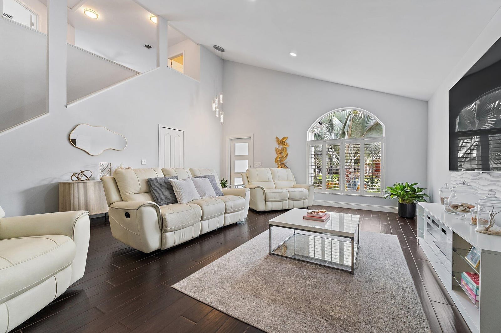 463 Woodview Circle — photo 11