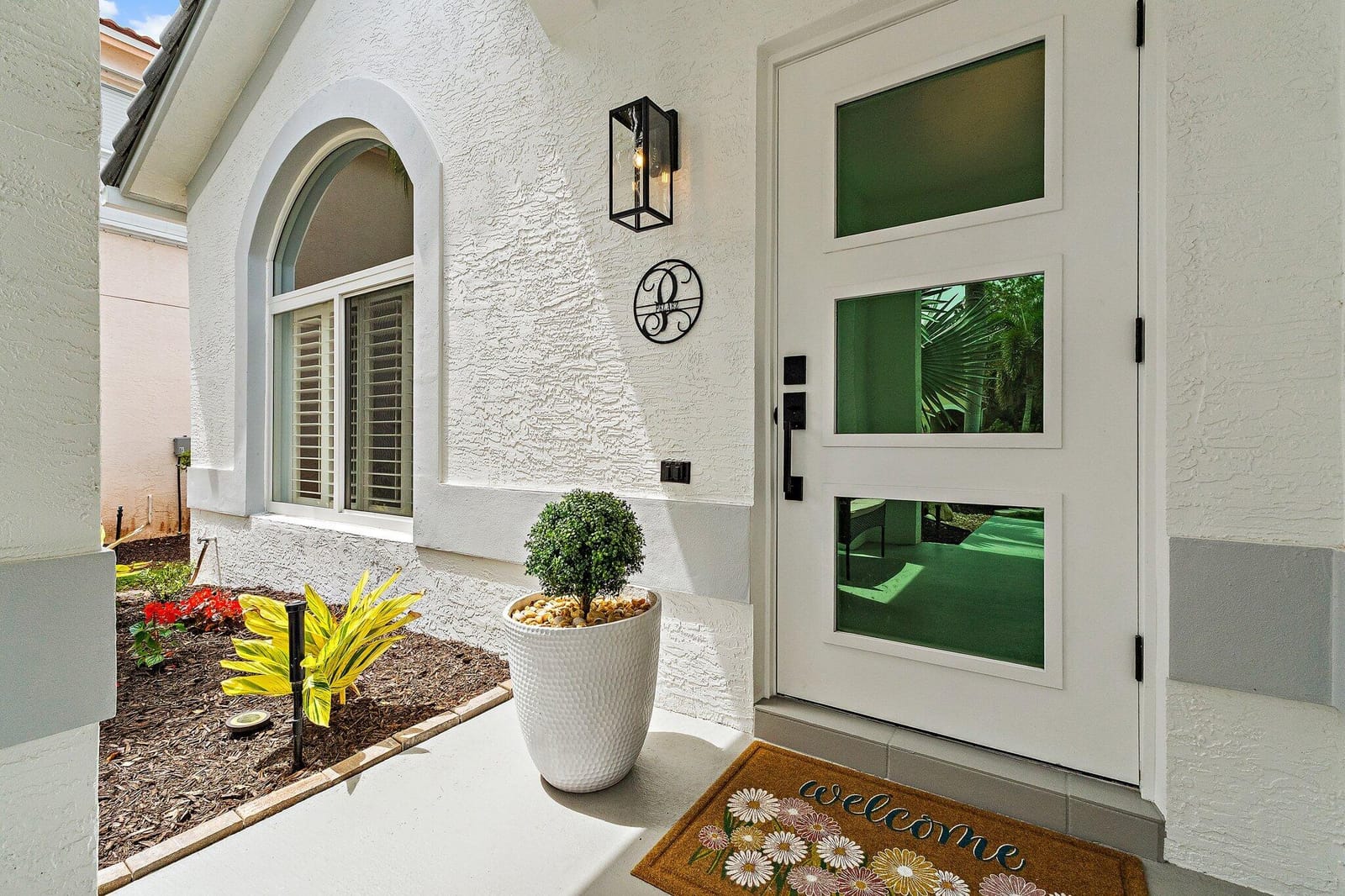 463 Woodview Circle — photo 9