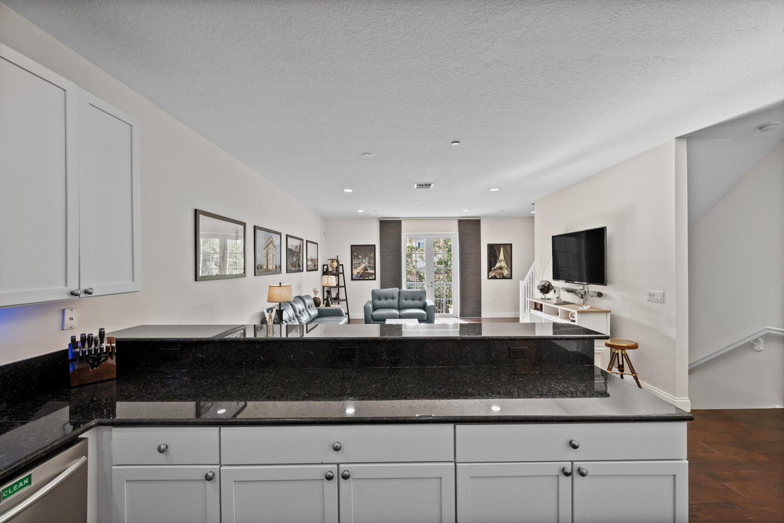 2502 N Dixie Highway 55 — photo 10
