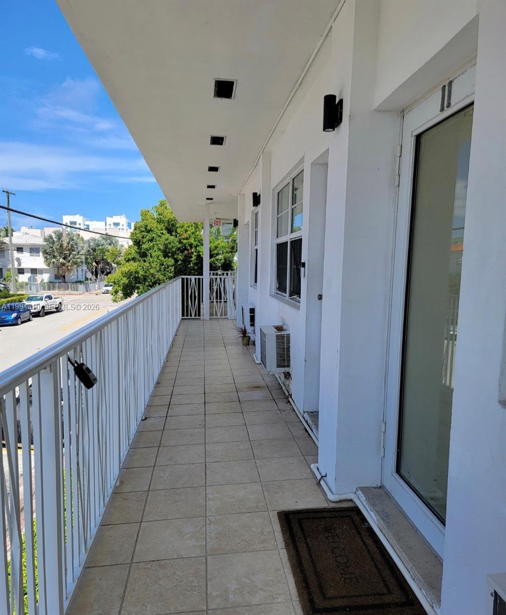 620 76th Street 11, Miami Beach, FL 33141, Miami Beach