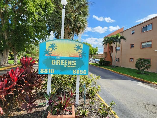 8842 W Mcnab Road 205, Greens Condo Apts, Tamarac, FL