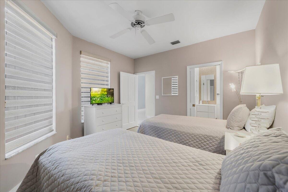 6240 NW 24th Street, Boca Raton, FL 33434 photo 18