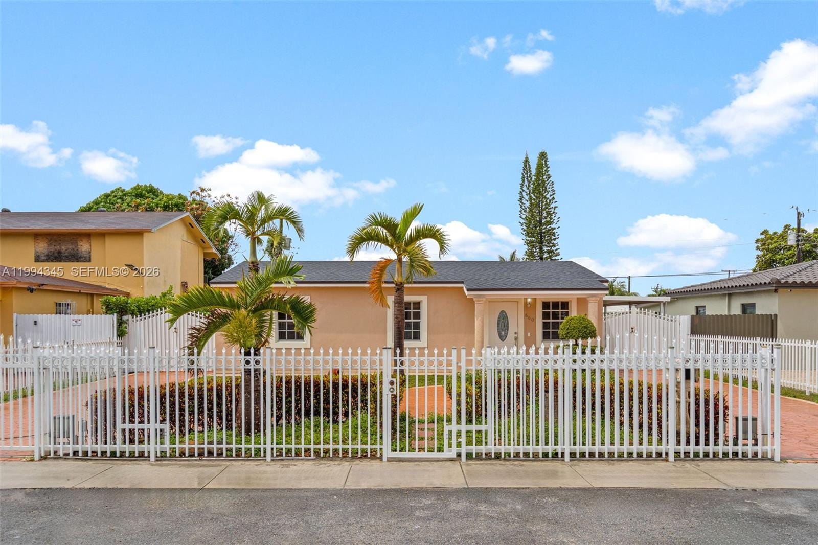 660 E 9th Court, Hialeah, FL 33010