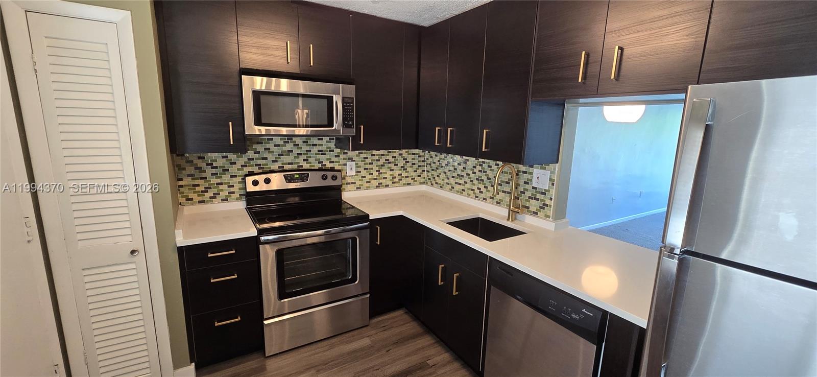 1201 NE 191st Street G306, Miami, FL 33179, Miami