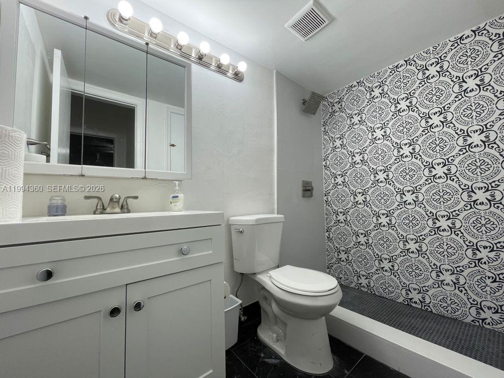 8701 SW 141st Street C5, Palmetto Bay, FL 33176, Palmetto Bay