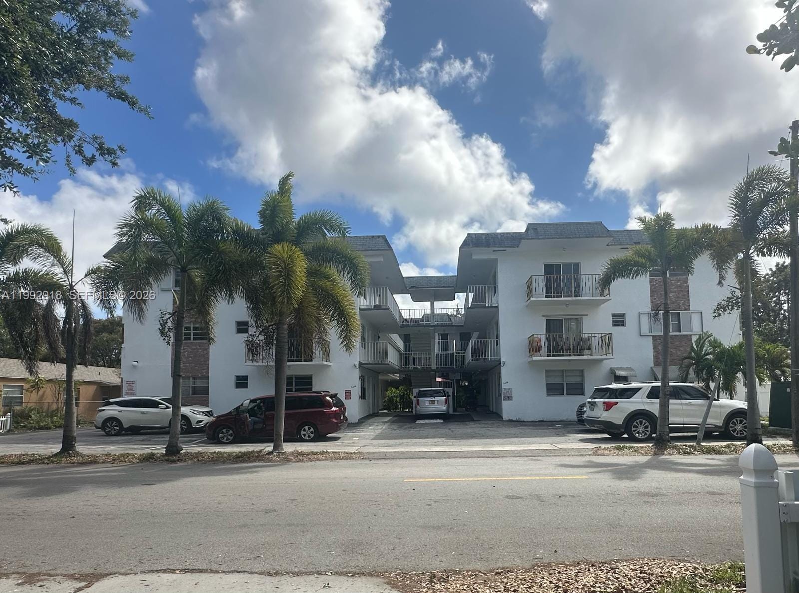 2238 Monroe Street 111, Hollywood, FL 33020