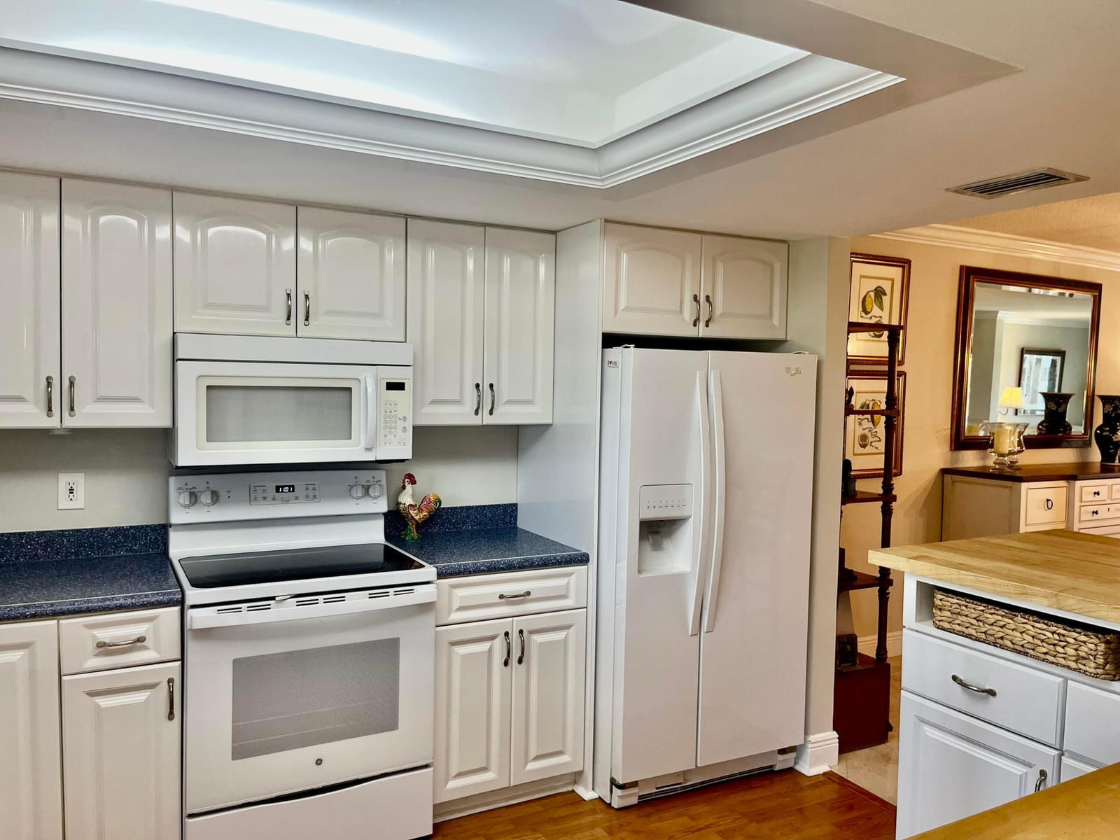 145 Atlantis Boulevard Ph4 — photo 4