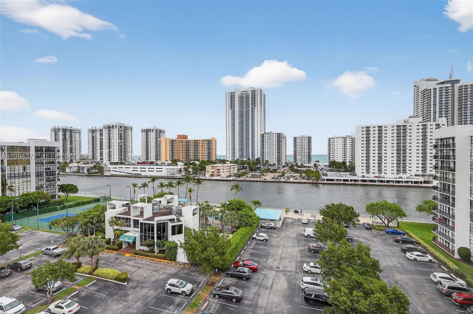 800 Parkview Drive 908, Hallandale Beach, FL 33009 photo 18