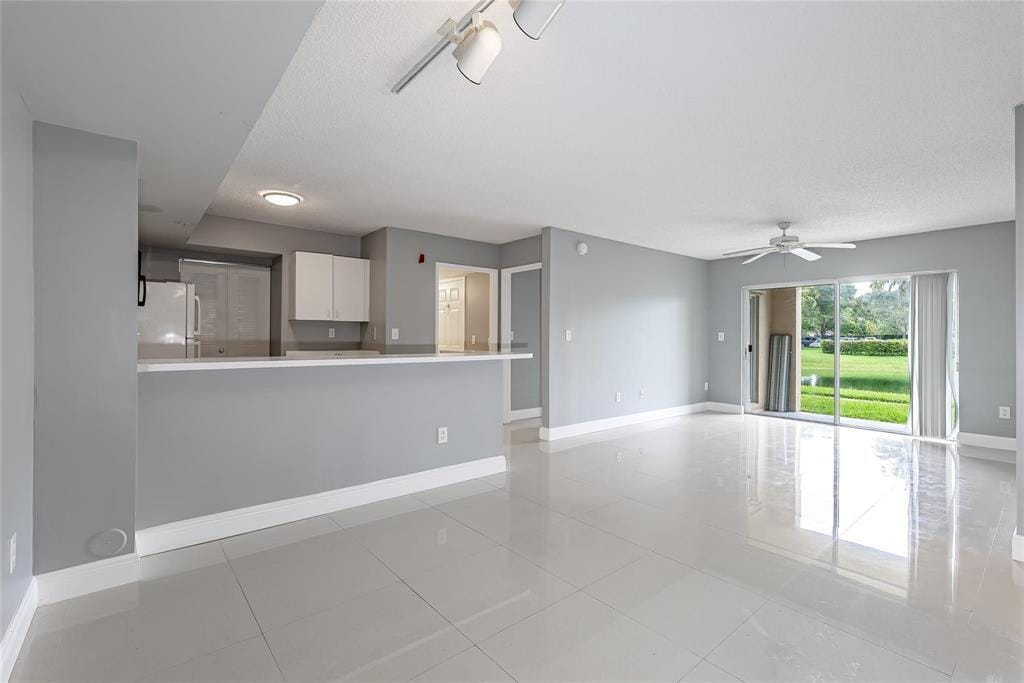 2600 S University Drive 124, Davie, FL 33328 photo 3