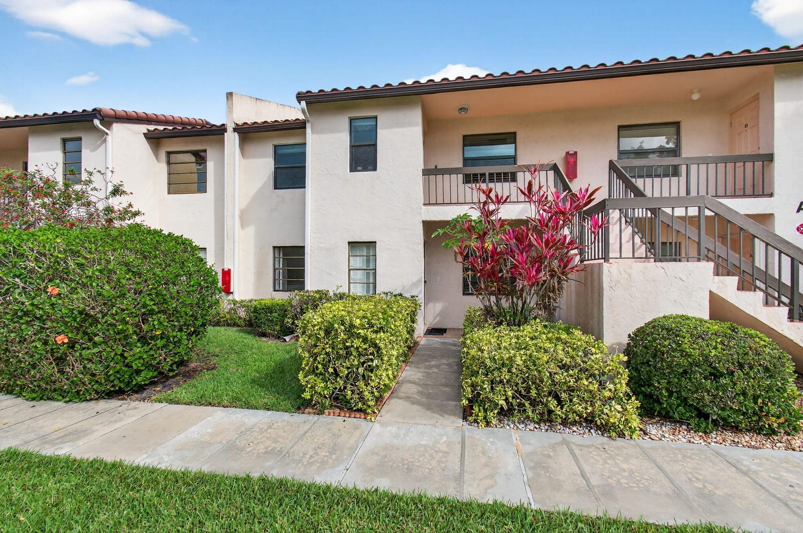 21452 Juego Circle, Boca Raton, FL 33433 photo 1