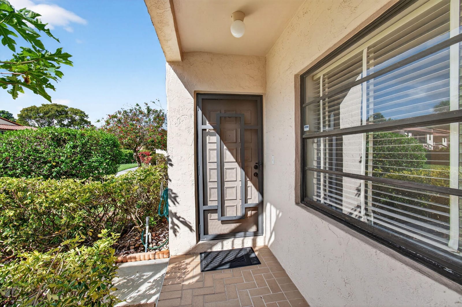 21452 Juego Circle, Boca Raton, FL 33433 photo 3