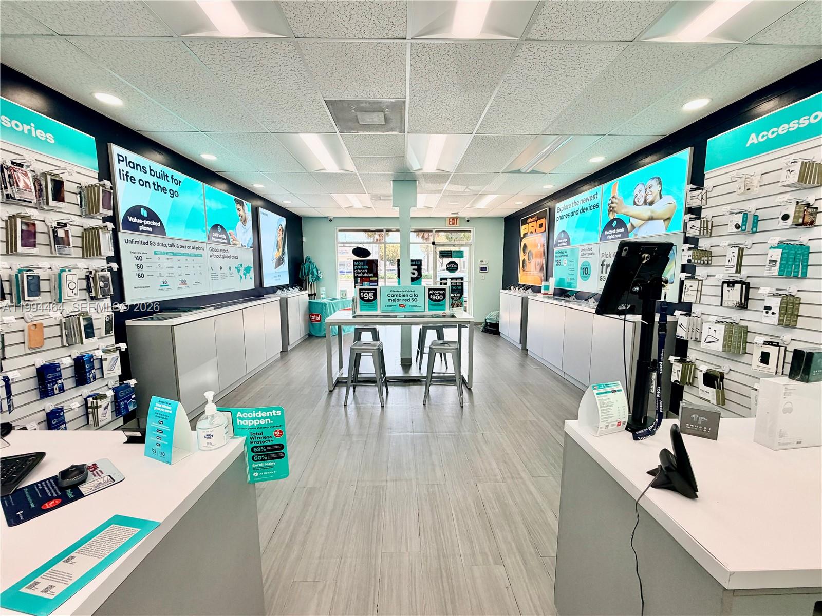 Confidential, Hialeah, FL 00000, Hialeah
